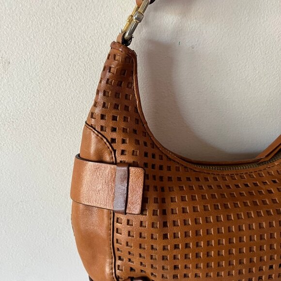VINTAGE MICHAEL MICHAEL KORS LEATHER BUCKLE HOBO SHOULDER BAG - Picture 8 of 10